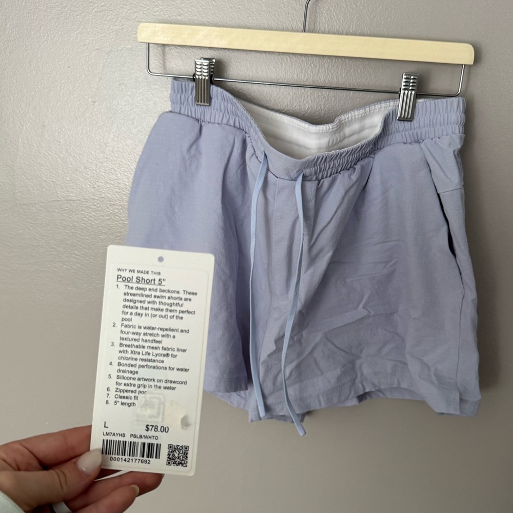 Lululemon Pool Short 5" - Picture 2 of 7